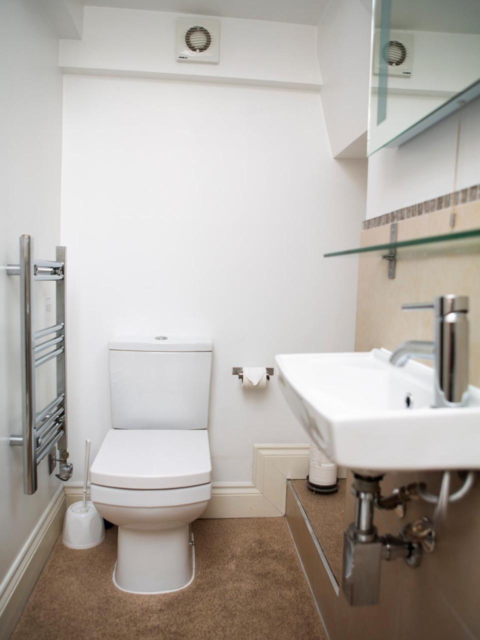Apt 3, Trafalgar Sq Duplex, 3Rd & 4Th Floor By Indigo Flats 런던 외부 사진